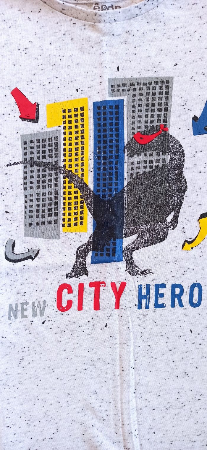 Tee shirt 12 ans - photo numéro 2