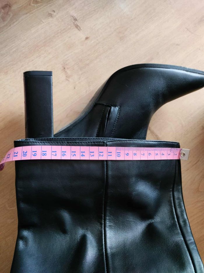 Bottes cuir noir ZARA - photo numéro 3