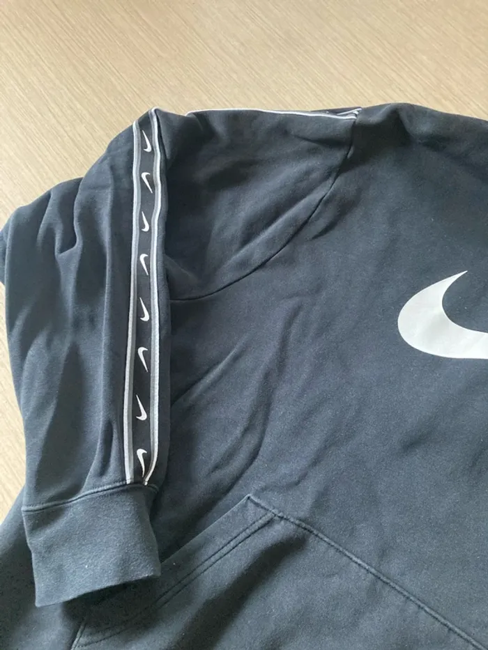 Sweat à capuche Nike taille XL - photo numéro 4