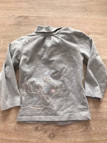 Col roulé Marie aristochats disney 18 mois en très bon état