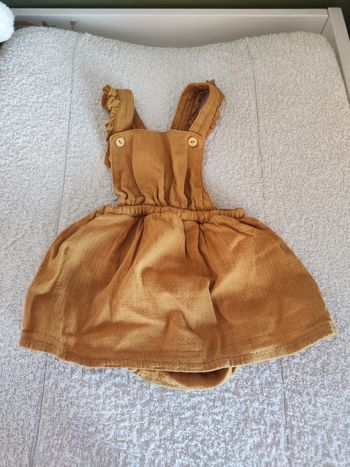 Robe salopette culotte Taille 4-6 mois (68cm) H&M