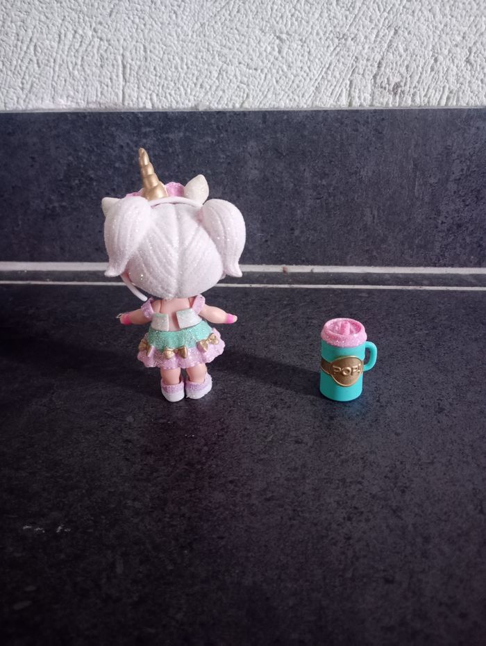 Poupée lol surprise - photo numéro 2