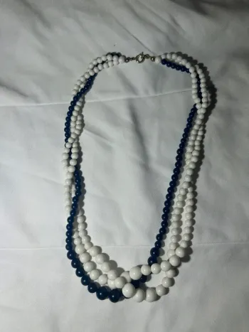 Collier à perles