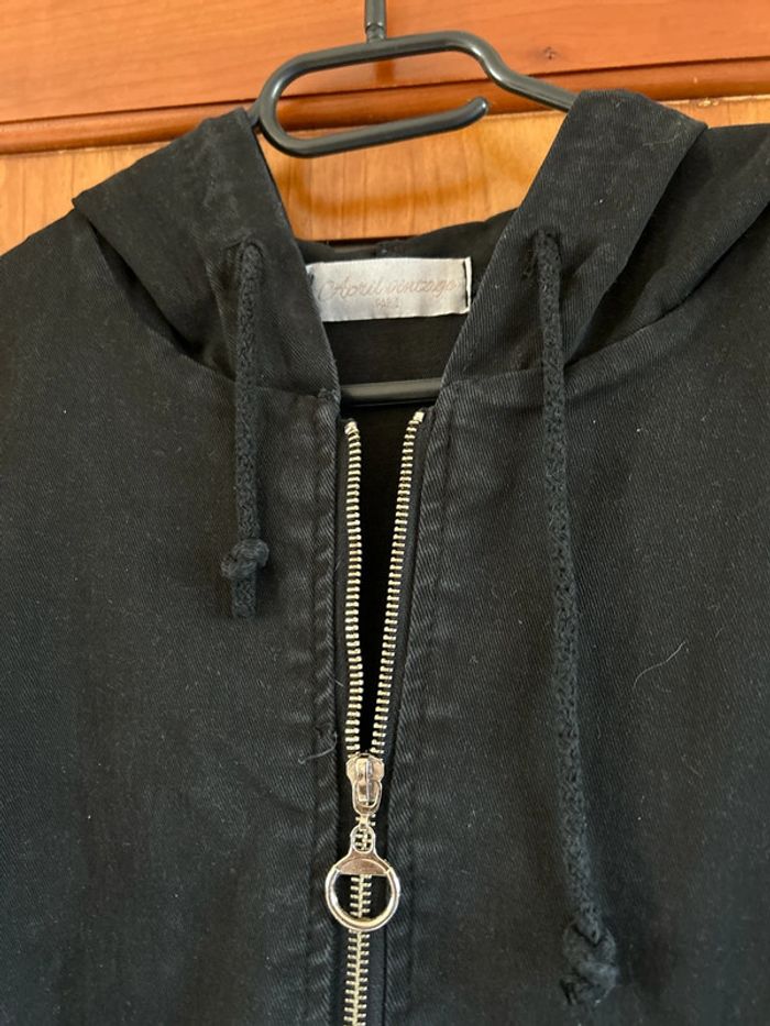 Longue veste noire  étoile zippée avec capuche April Vintage - photo numéro 2