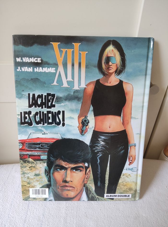 BD Secret defense - photo numéro 2