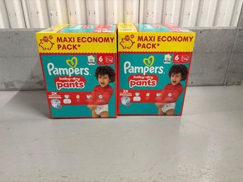 Lot de 2 cartons Pampers taille 6