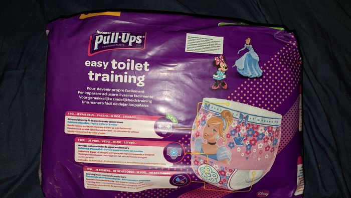 Huggies pull ups  fille 2-4 ans par 25 pyjama pants - photo numéro 2