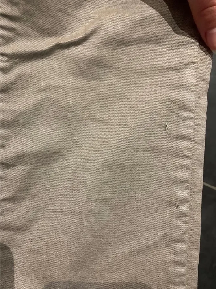 Pantalon beige brillant - photo numéro 4