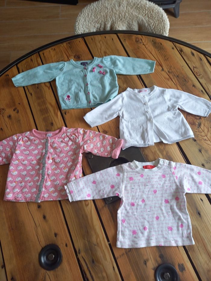 Lot de vêtements été taille 6 mois - photo numéro 3