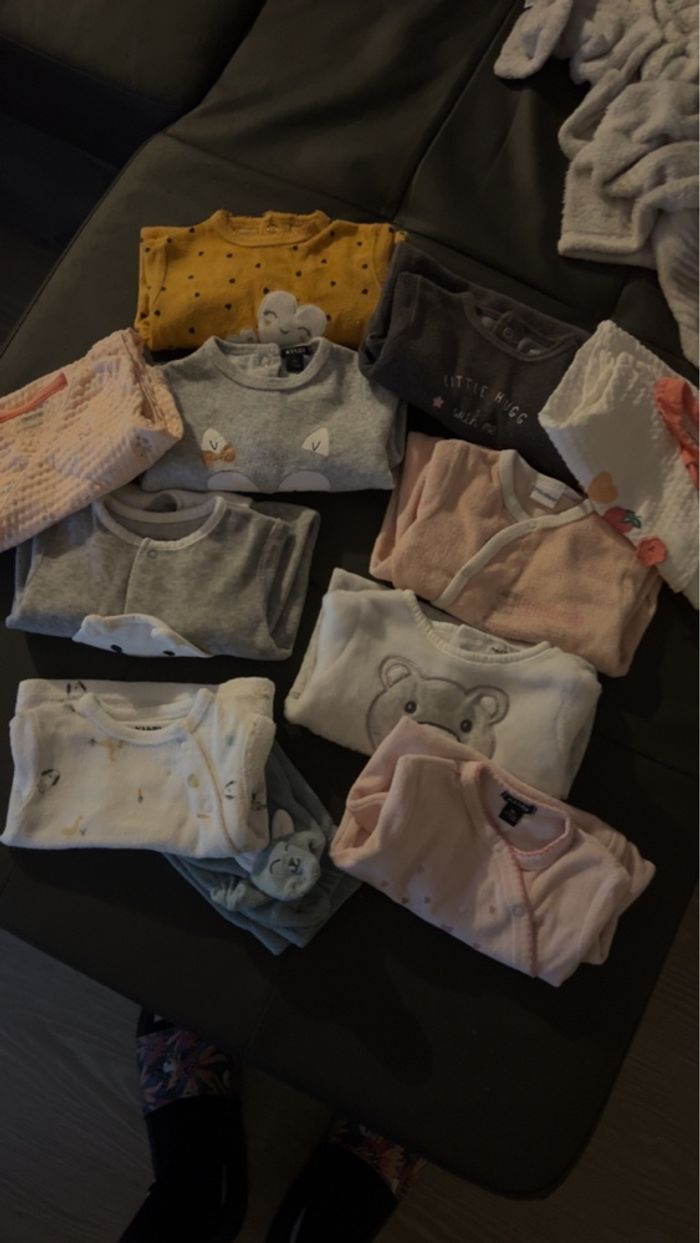 Vêtement bébé fille 0-1