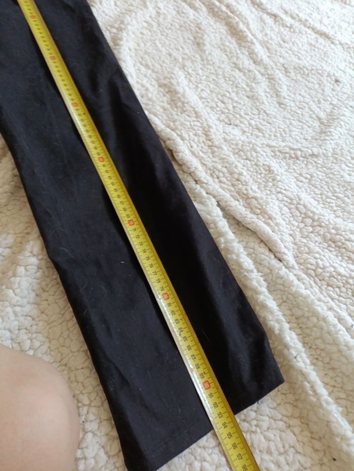 Pantalon noir droit – taille 42 estimée – 97 % coton bouton multicolore - photo numéro 5
