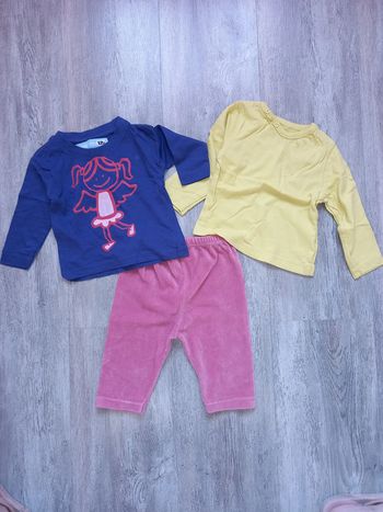pantalon velours rose et 2 tee shirt manche longue taille 12 mois