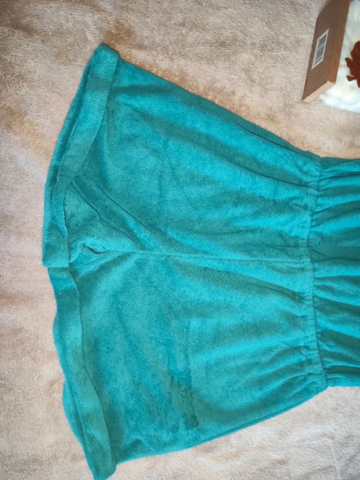 Combi short neuve 6 ans - photo numéro 3