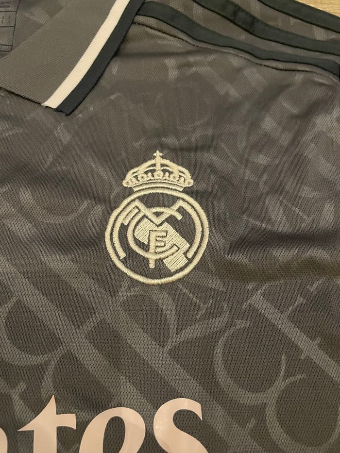 Maillot Réal extérieur saison 23-24 - photo numéro 3