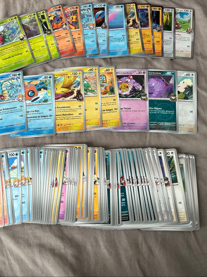 Lot cartes Pokémon Rivalités Destinées EV10 - photo numéro 5