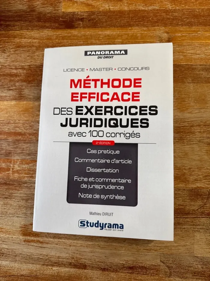 Livre, méthode, efficace des exercices juridiques avec 100 corriger