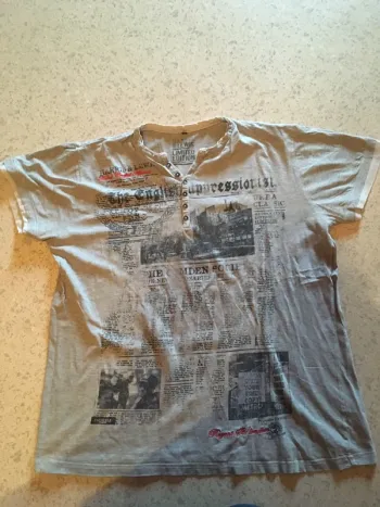 T-shirt