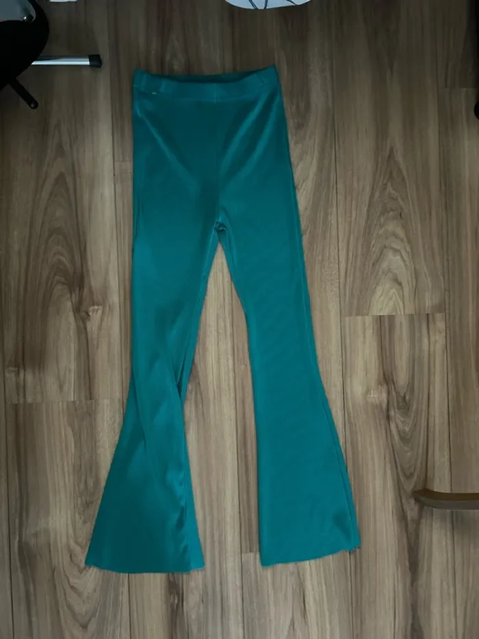 Pantalon flare femme neuf