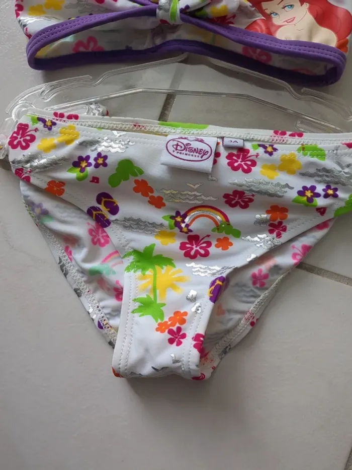 Maillot de bain Disney la petite sirène 3 ans neuf - photo numéro 2