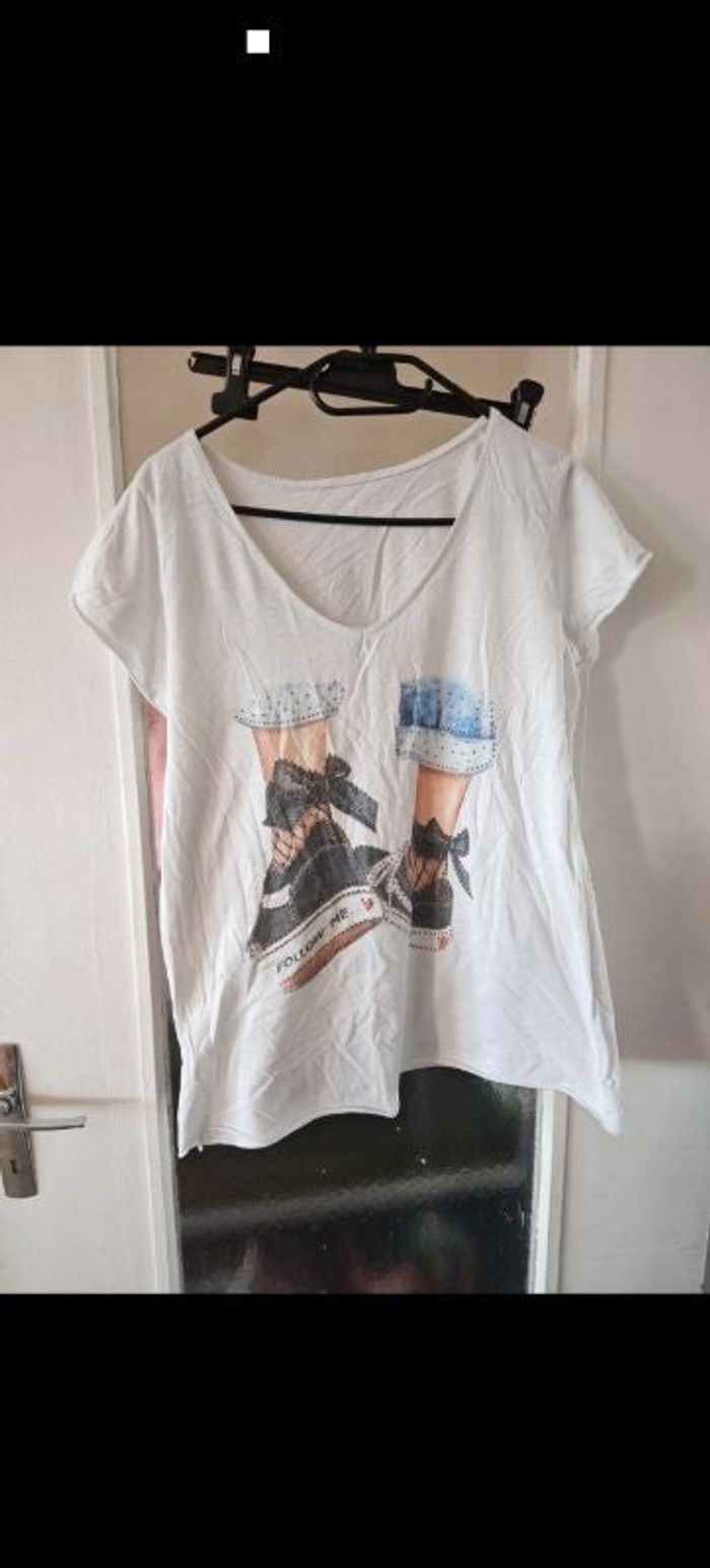 Tee shirt