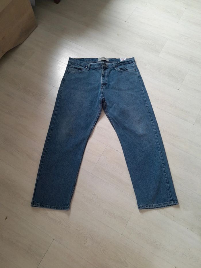 Jean wrangler large et court 37×30