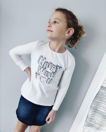 6 ans ensemble teeshirt et jupe
