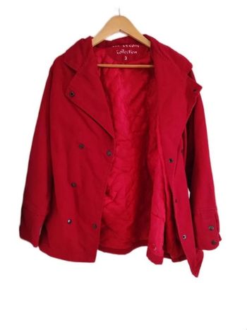 Manteau rouge