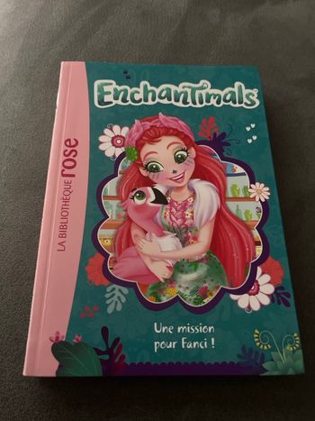 Livre bibliothèque rose enchantimals tome 10