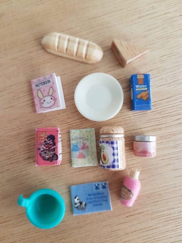 Sylvanian families canapé, fauteuils et accessoires pour maison de poupées - photo numéro 7