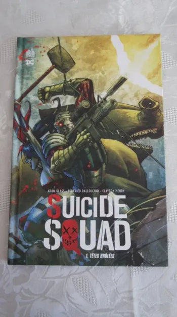 Livre bande dessinée Suicide Squad tome1