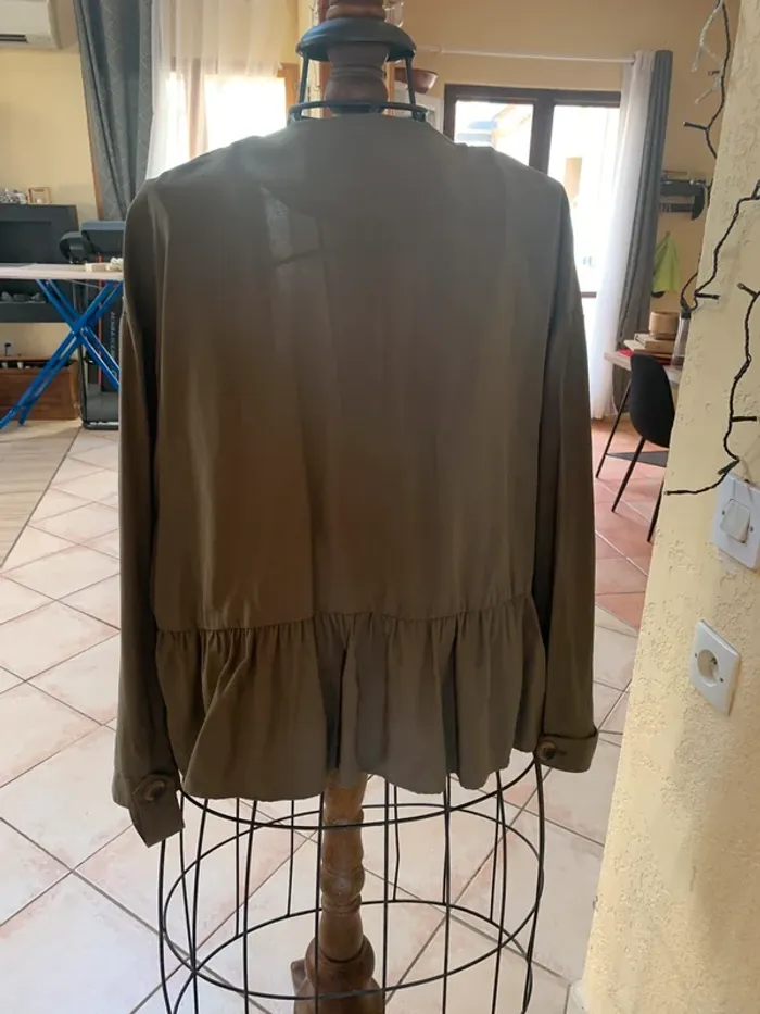 Veste Zara kaki - photo numéro 3