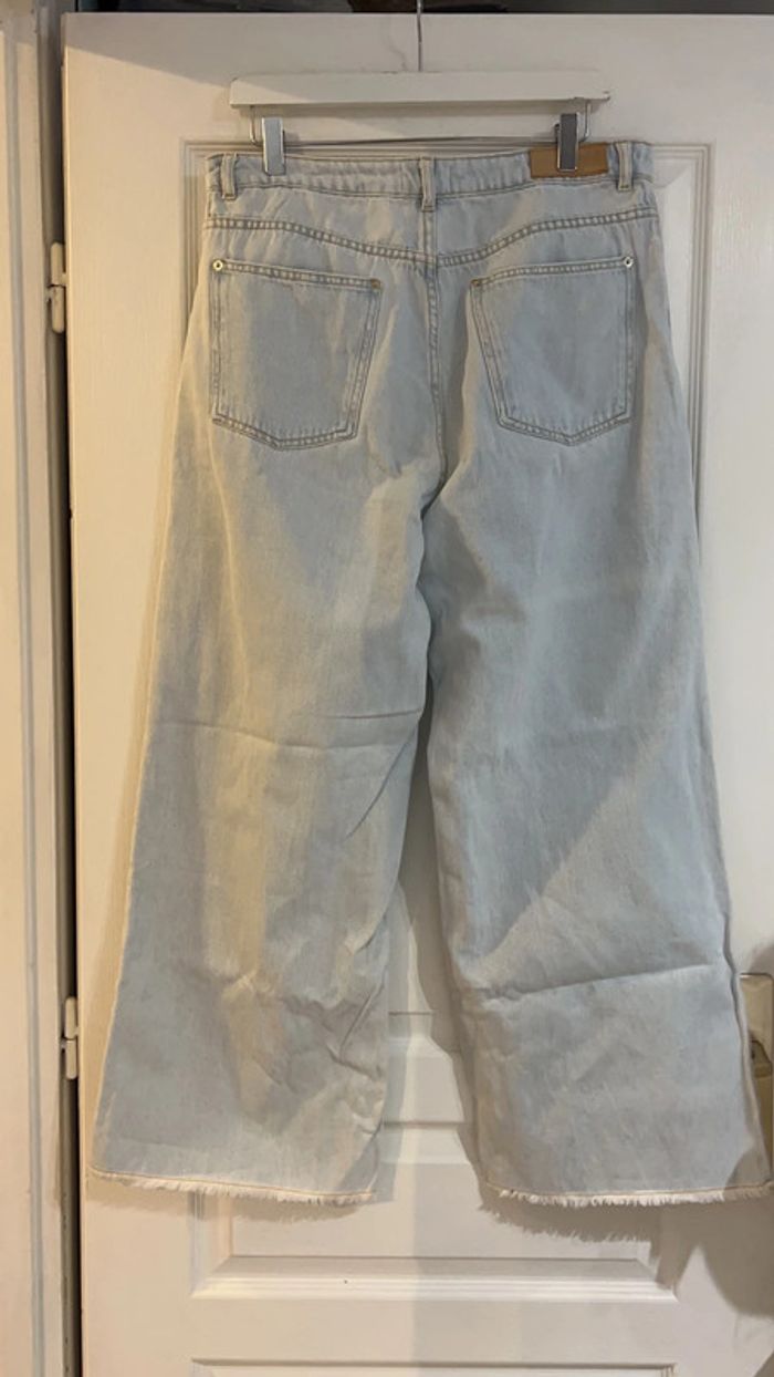 Jean bleu - photo numéro 4