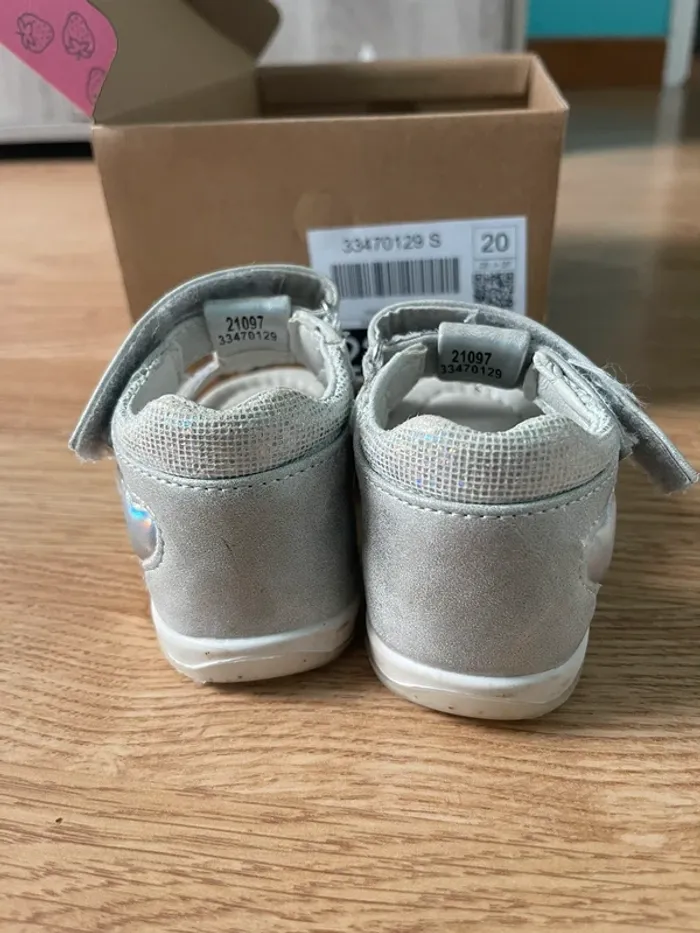 Chaussure été bébé - photo numéro 2