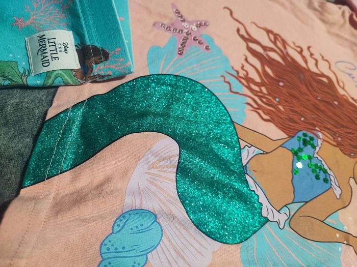 Ensemble la petite sirène taille taille 5-6 ans - photo numéro 3