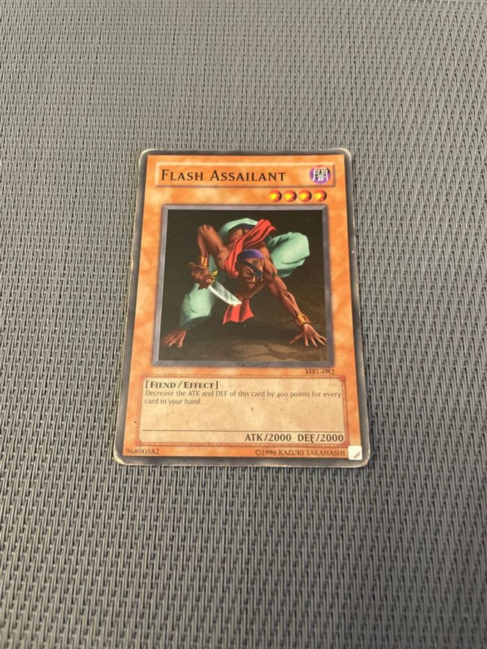 carte Yu-Gi-Oh Flash Assaillant MRL-082