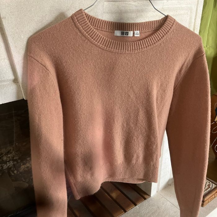 Pull uniclo camel