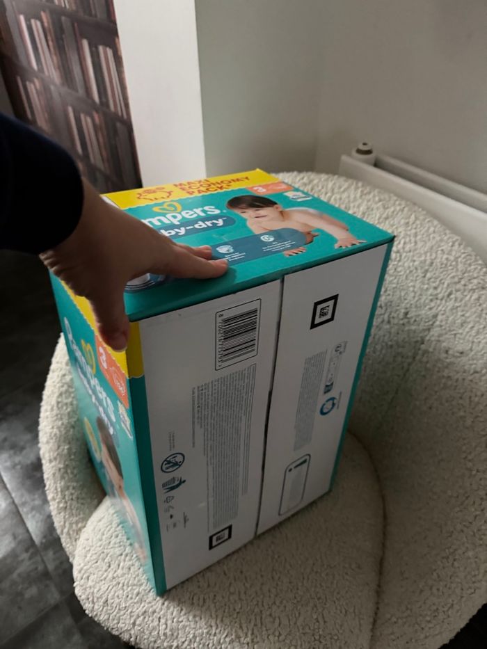 Couches baby dry pampers taille 3 : 136 couches - photo numéro 4