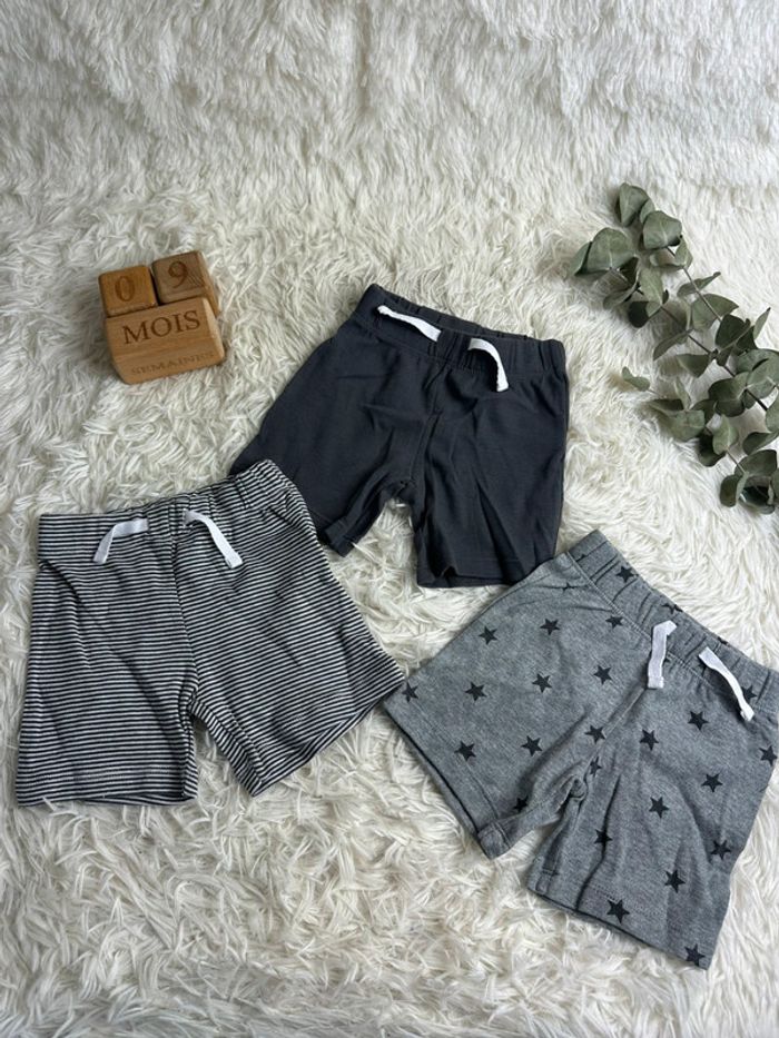 Lot de 3 shorts Amazon essential taille 9 mois
