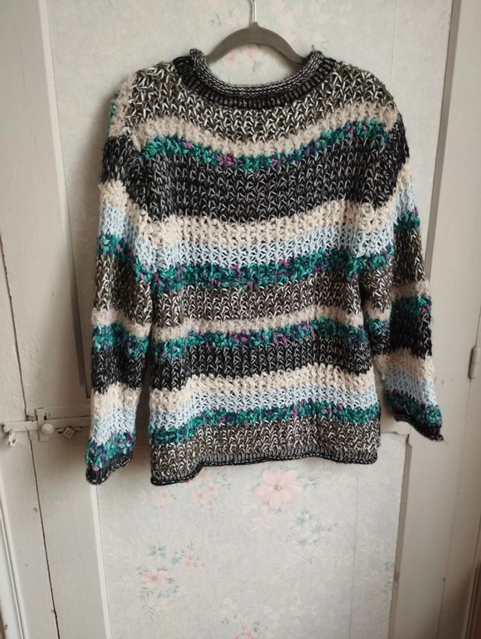 Pull hiver taille 2 - photo numéro 5