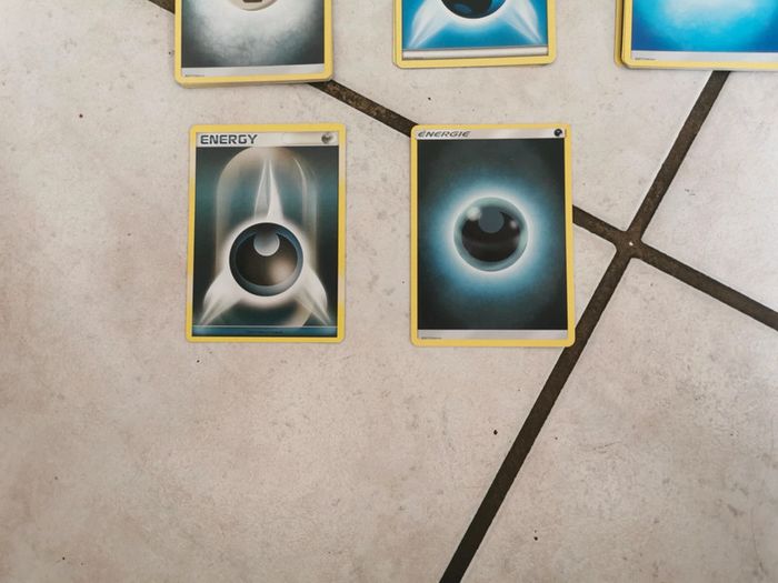 Lot cartes Pokémon energy - photo numéro 4