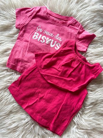 Fille 👧🏻 Lot 2 tshirt/debardeur rose -taille 6 mois