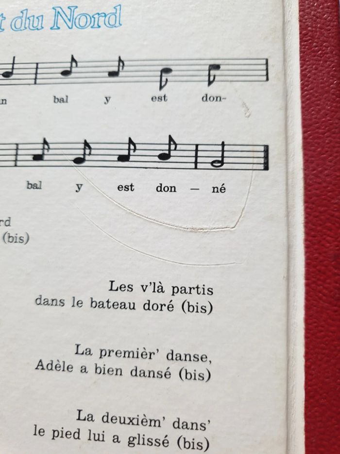 Gentil Coquelicot - Mary Poppins et ses amis - photo numéro 3