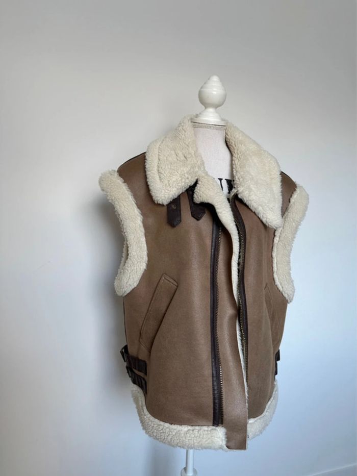 Veste vest manches Zara mouton polaire abrigo bombardier Chaleco borregito Weste mit Teddyfell - photo numéro 3