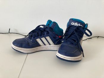 Baskets adidas à lacets