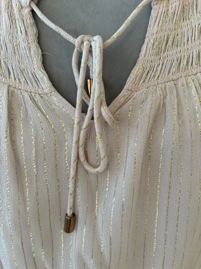 Jolie blouse rose pâle avec rayures fines dorées taille 36 Kookai - photo numéro 11