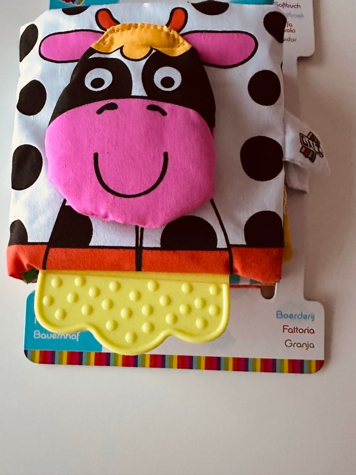 Livre sensoriel en tissu avec anneau de dentition - Galt - neuf - photo numéro 2