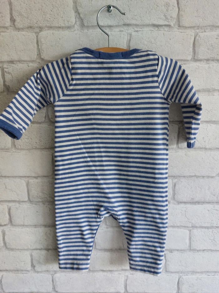 Combinaison baby GAP taille 3 mois - photo numéro 2