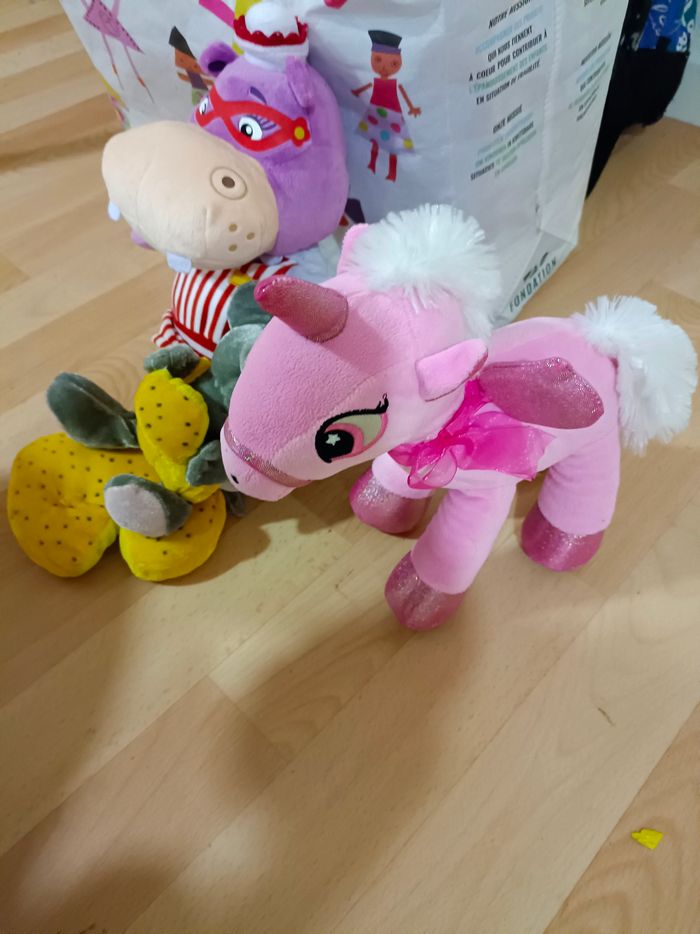 Lot de 3 Peluches - photo numéro 2