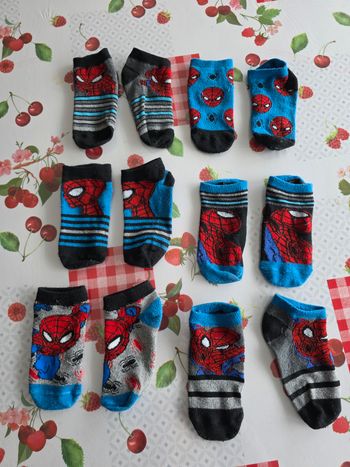 LOTS DE 6 PAIRES DE SOQUETTES GARÇON 👦 SPIDER-MAN MARVEL 27/30
