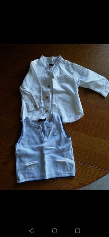 Chemise et pull sans manches 9 mois